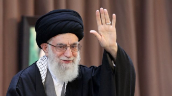 Lübnan Parlamentosundan Bir Gruptan İran İslam İnkılabı Rehberine Filistin Konusunda Övgü