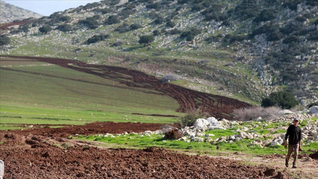 İsrail Güvenlik Güçleri Ürdün Vadisi’nde Tatbikat Yapmak İçin Filistinlilerin Tarlalarına El Koyuyor