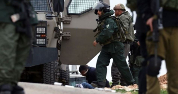 İsrail Güvenlik Güçleri İşgal Altındaki Batı Şeria’da 4 Filistinliyi Gözaltına Aldı