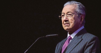 Mahathir says US position on Israeli settlements "absurd"