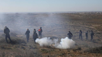 İşgal Altındaki Batı Şeria’da İsrailli Yerleşimciler Filistinlilerin Köyüne Saldırdı