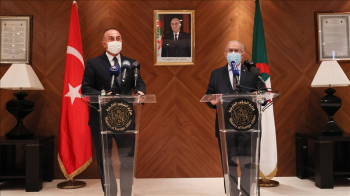 Dışişleri Bakanı Çavuşoğlu: Türkiye ve Cezayir’in Bölgesel ve Uluslararası Konularda Görüşleri Örtüşüyor