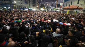 İsrail Ordusunun Öldürdüğü Üç Filistinlinin Cenazesinde İşgale Tepkiler Yükseldi