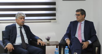PLO official meets Swiss envoy to peace process, discusses political developments