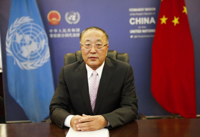 Le représentant de la Chine aux Nations Unies appelle à faire avancer la solution à deux États et à mettre un terme à l'inaction de la communauté internationale
