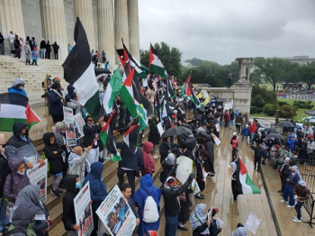 Manifestation à Washington condamnant les crimes de l'occupation en Palestine
